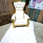 Gold Throne chair Kid